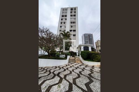 Apartamento para alugar com 72m², 2 quartos e 1 vaga Apartamento para alugar com 72m², 2 quartos e 1 vagaFachada