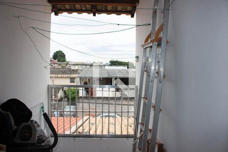 Casa à venda com 100m², 3 quartos e 2 vagas Casa à venda com 100m², 3 quartos e 2 vagasVaranda Do Quarto 2