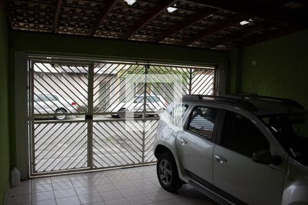 Casa à venda com 100m², 3 quartos e 2 vagas Casa à venda com 100m², 3 quartos e 2 vagasGaragem