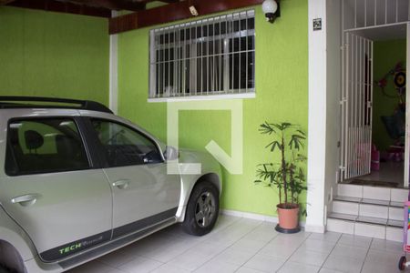 Casa à venda com 100m², 3 quartos e 2 vagas Casa à venda com 100m², 3 quartos e 2 vagasGaragem
