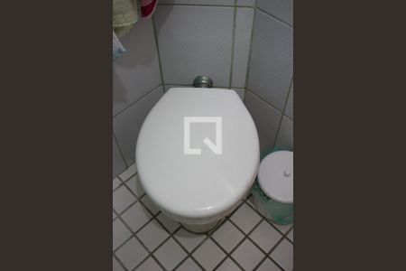 Casa à venda com 100m², 3 quartos e 2 vagas Casa à venda com 100m², 3 quartos e 2 vagasVaso