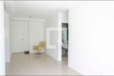 Sala de apartamento para alugar com 2 quartos, 68m² em Botafogo, Rio de Janeiro