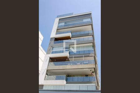 Apartamento para alugar com 68m², 2 quartos e 1 vagaFachada do bloco