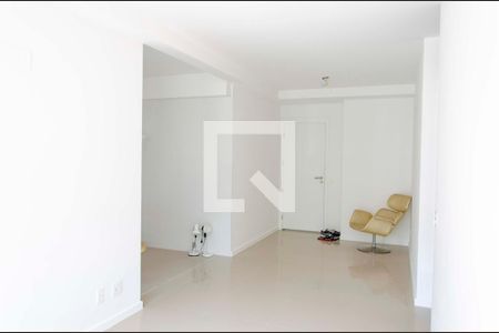 Sala de apartamento para alugar com 2 quartos, 68m² em Botafogo, Rio de Janeiro