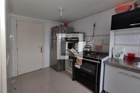 Apartamento à venda com 130m², 3 quartos e 2 vagasCozinha