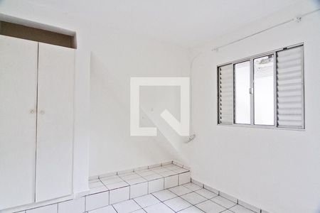 Quarto de kitnet/studio para alugar com 1 quarto, 25m² em Vila Bandeirantes, São Paulo