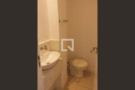 Lavabo de apartamento para alugar com 2 quartos, 113m² em Boqueirão, Santos