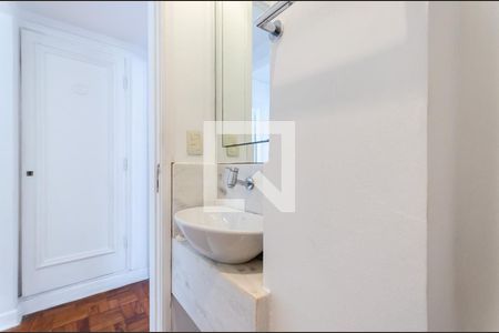 Lavabo de apartamento para alugar com 2 quartos, 113m² em Boqueirão, Santos