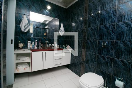 Casa à venda com 275m², 3 quartos e 4 vagasBanheiro Suíte