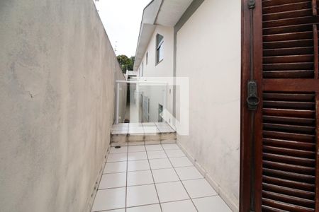 Casa à venda com 275m², 3 quartos e 4 vagasVaranda Quarto 1