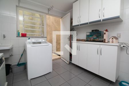 Casa à venda com 275m², 3 quartos e 4 vagasÁrea de Serviço