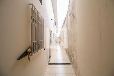 Casa à venda com 275m², 3 quartos e 4 vagasCorredor 