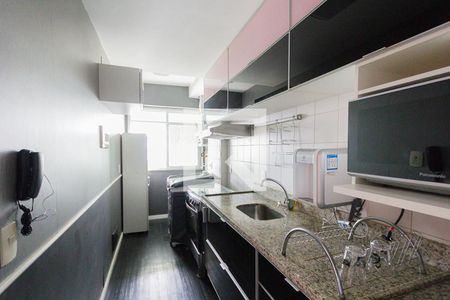 Apartamento à venda com 67m², 2 quartos e 2 vagasCozinha e Área de Serviço