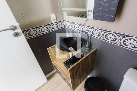 Apartamento à venda com 67m², 2 quartos e 2 vagasBanheiro da Suíte