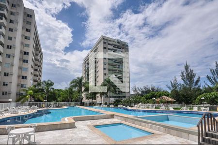 Apartamento à venda com 67m², 2 quartos e 2 vagasPiscina