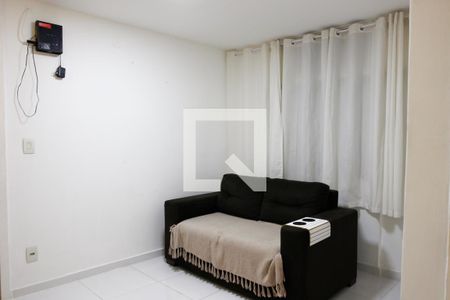 Sala de apartamento para alugar com 1 quarto, 37m² em Cocotá, Rio de Janeiro