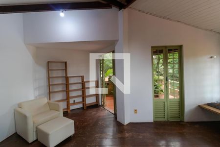 Casa à venda com 237m², 3 quartos e 3 vagas Casa à venda com 237m², 3 quartos e 3 vagasMezanino