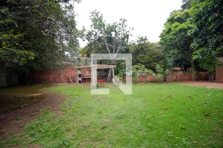 Casa à venda com 237m², 3 quartos e 3 vagas Casa à venda com 237m², 3 quartos e 3 vagasQuintal