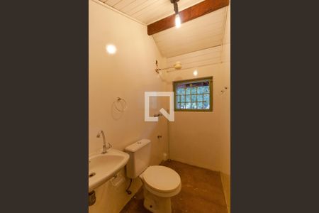 Casa à venda com 237m², 3 quartos e 3 vagas Casa à venda com 237m², 3 quartos e 3 vagasBanheiro 02 (Mezanino)