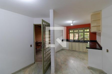 Casa à venda com 237m², 3 quartos e 3 vagas Casa à venda com 237m², 3 quartos e 3 vagasCozinha