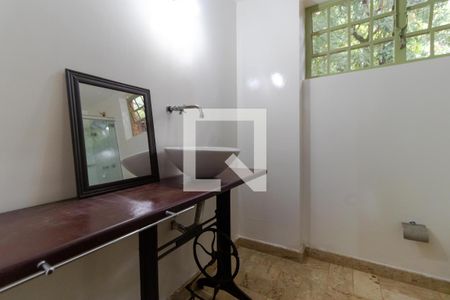 Casa à venda com 237m², 3 quartos e 3 vagas Casa à venda com 237m², 3 quartos e 3 vagasBanheiro 01