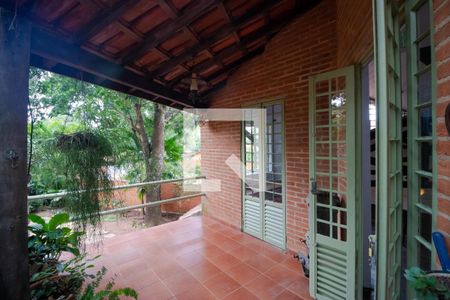 Casa à venda com 237m², 3 quartos e 3 vagas Casa à venda com 237m², 3 quartos e 3 vagasSacada do Mezanino