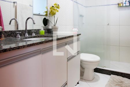 Banheiro da Suíte 1 de casa de condomínio à venda com 3 quartos, 170m² em Zumbi, Rio de Janeiro