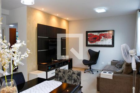 Sala de casa de condomínio para alugar com 3 quartos, 170m² em Zumbi, Rio de Janeiro