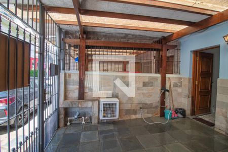 Garagem de casa para alugar com 3 quartos, 108m² em Chácara Santo Antônio (zona Sul), São Paulo