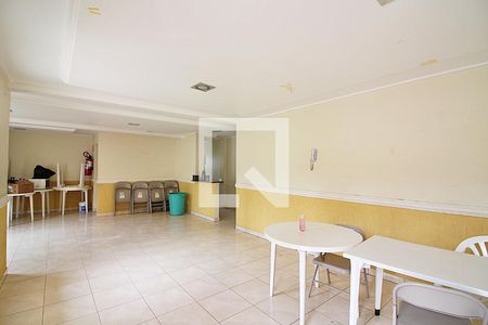 Apartamento para alugar com 70m², 3 quartos e 1 vagaÁrea comum - Salão de festas