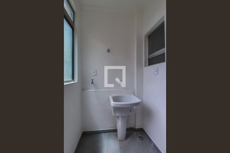 Apartamento para alugar com 66m², 2 quartos e 1 vagaÁrea de Serviço