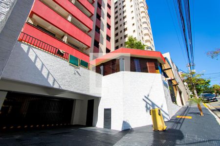 Apartamento à venda com 76m², 3 quartos e 2 vagasFachada