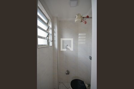 Apartamento para alugar com 75m², 2 quartos e 1 vaga Apartamento para alugar com 75m², 2 quartos e 1 vagaBanheiro de Serviço