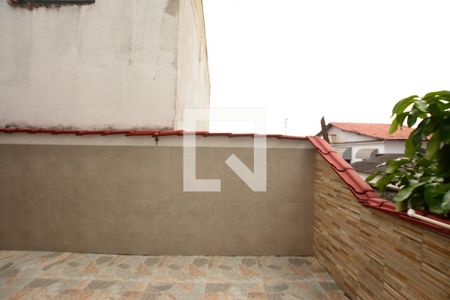 Vista do Quarto 1 de apartamento para alugar com 2 quartos, 60m² em Jardim Sulacap, Rio de Janeiro