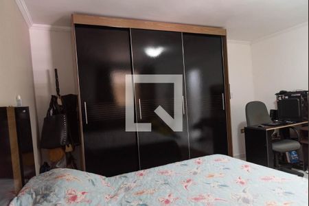 Casa à venda com 421m², 4 quartos e 5 vagas Casa à venda com 421m², 4 quartos e 5 vagasQuarto 3