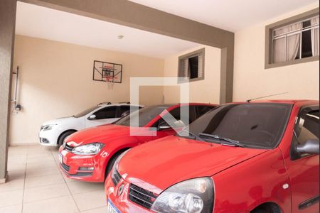 Casa à venda com 421m², 4 quartos e 5 vagas Casa à venda com 421m², 4 quartos e 5 vagasGaragem