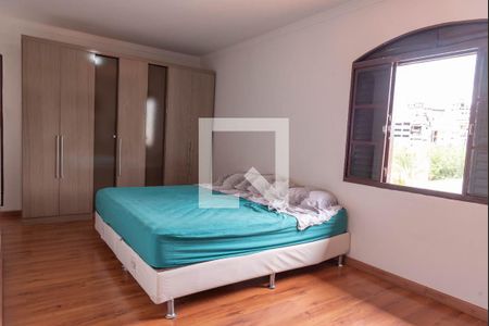 Casa à venda com 421m², 4 quartos e 5 vagas Casa à venda com 421m², 4 quartos e 5 vagasSuíte