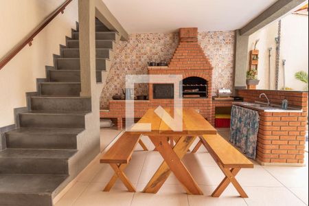 Casa à venda com 421m², 4 quartos e 5 vagas Casa à venda com 421m², 4 quartos e 5 vagasChurrasqueira