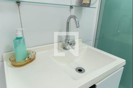 Casa à venda com 421m², 4 quartos e 5 vagas Casa à venda com 421m², 4 quartos e 5 vagasBanheiro 2