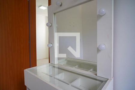 Quarto 2 de apartamento à venda com 2 quartos, 42m² em Rubem Berta, Porto Alegre