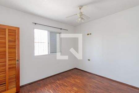 Casa à venda com 178m², 3 quartos e 2 vagas Casa à venda com 178m², 3 quartos e 2 vagasSuíte