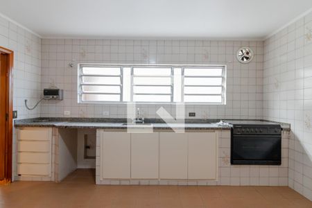 Casa à venda com 178m², 3 quartos e 2 vagas Casa à venda com 178m², 3 quartos e 2 vagasCozinha