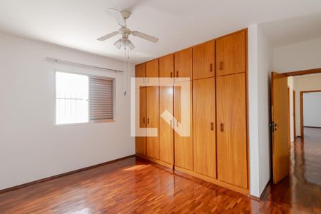 Casa à venda com 178m², 3 quartos e 2 vagas Casa à venda com 178m², 3 quartos e 2 vagasQuarto 2