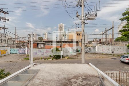 Casa à venda com 178m², 3 quartos e 2 vagas Casa à venda com 178m², 3 quartos e 2 vagasVista da Suíte