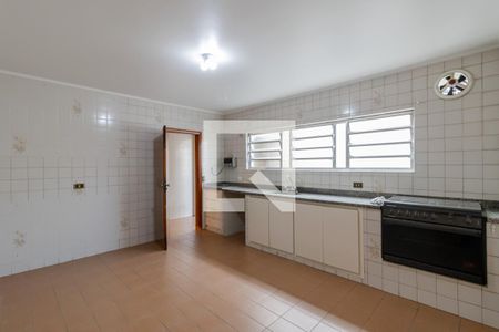 Casa à venda com 178m², 3 quartos e 2 vagas Casa à venda com 178m², 3 quartos e 2 vagasCozinha