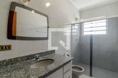 Casa à venda com 178m², 3 quartos e 2 vagas Casa à venda com 178m², 3 quartos e 2 vagasBanheiro da Suíte