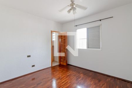 Casa à venda com 178m², 3 quartos e 2 vagas Casa à venda com 178m², 3 quartos e 2 vagasSuíte