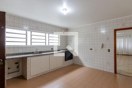 Casa à venda com 178m², 3 quartos e 2 vagas Casa à venda com 178m², 3 quartos e 2 vagasCozinha