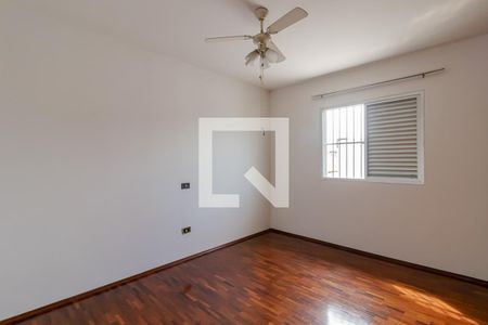 Casa à venda com 178m², 3 quartos e 2 vagas Casa à venda com 178m², 3 quartos e 2 vagasQuarto 2