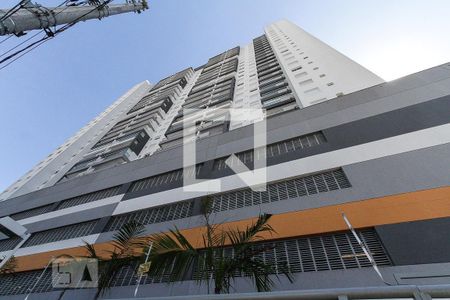 Apartamento para alugar com 40m², 1 quarto e 1 vaga Apartamento para alugar com 40m², 1 quarto e 1 vagaFachada